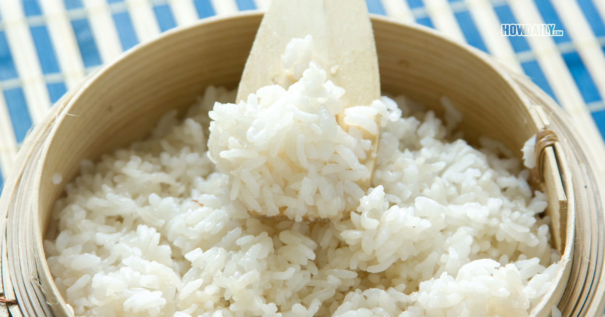 http://howdaily.com/wp-content/uploads/2016/09/sushi-rice-recipe-1200.jpg