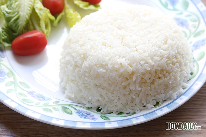 Cooked white rice on a dish