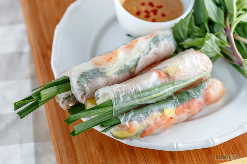 Goi cuon tom thit or fresh spring roll