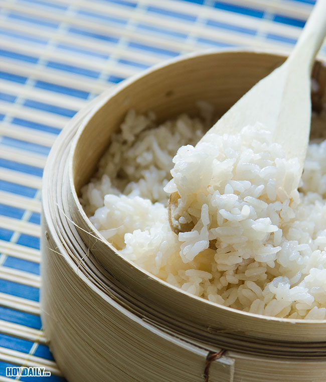 Cooked sushi rice