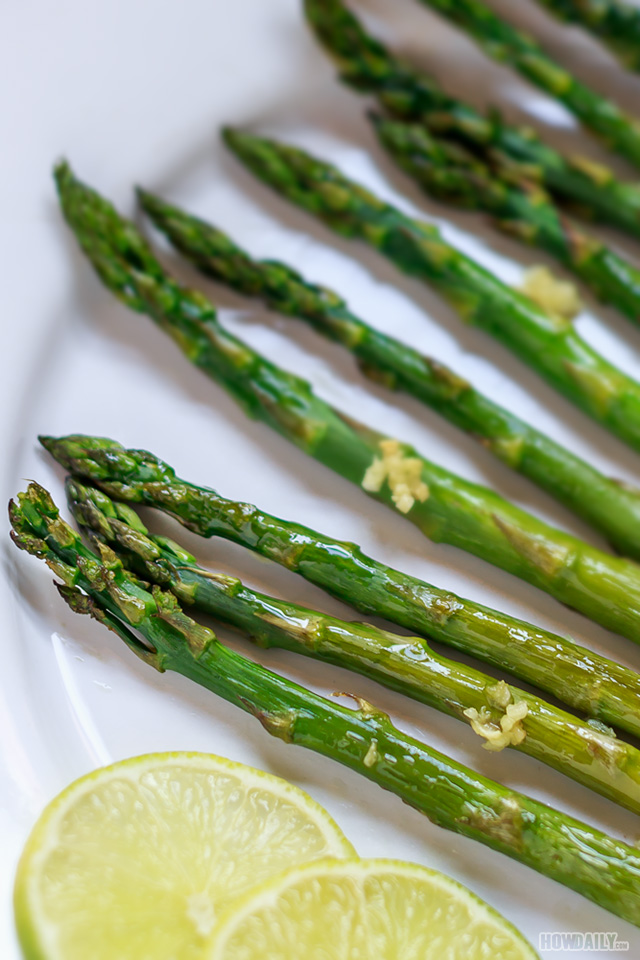 Grilled asparagus