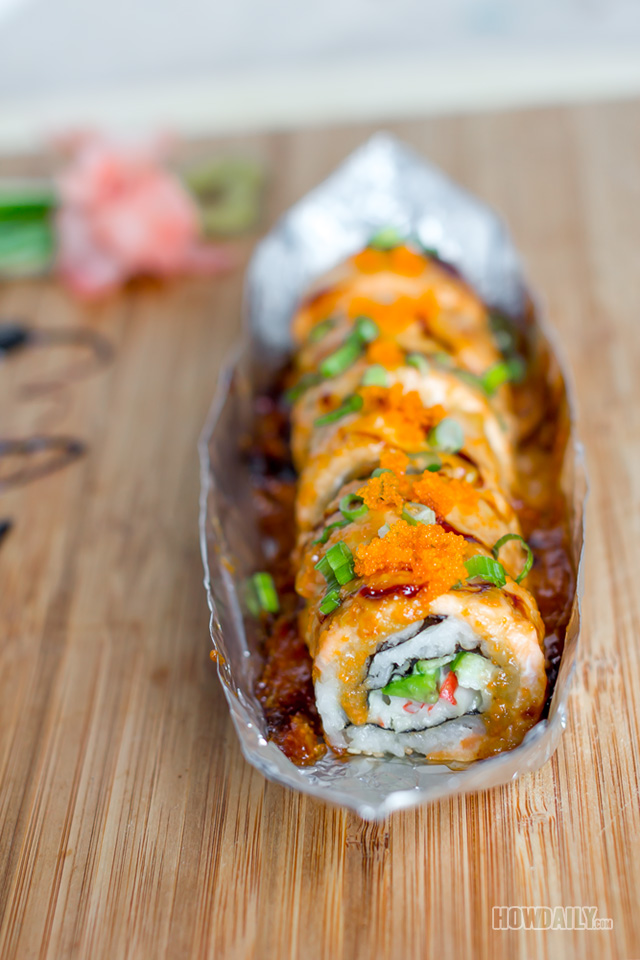 Lion King Sushi Roll - A Creamy Mouthwatering Treat for Cook-sushi Fanatics