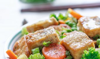 Tofu stir-fry with vegetable