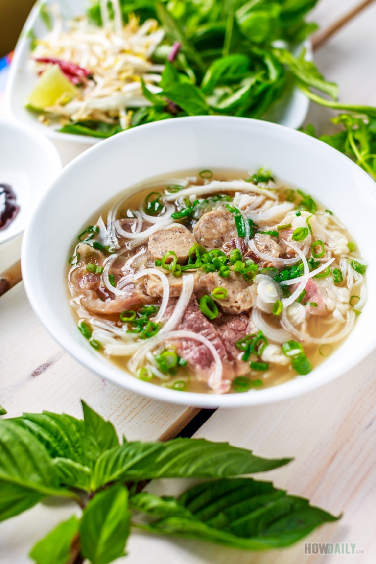 Vietnamese Pho Bo Recipe - Cook Perfect Pho Broth & Beef Noodle Soup