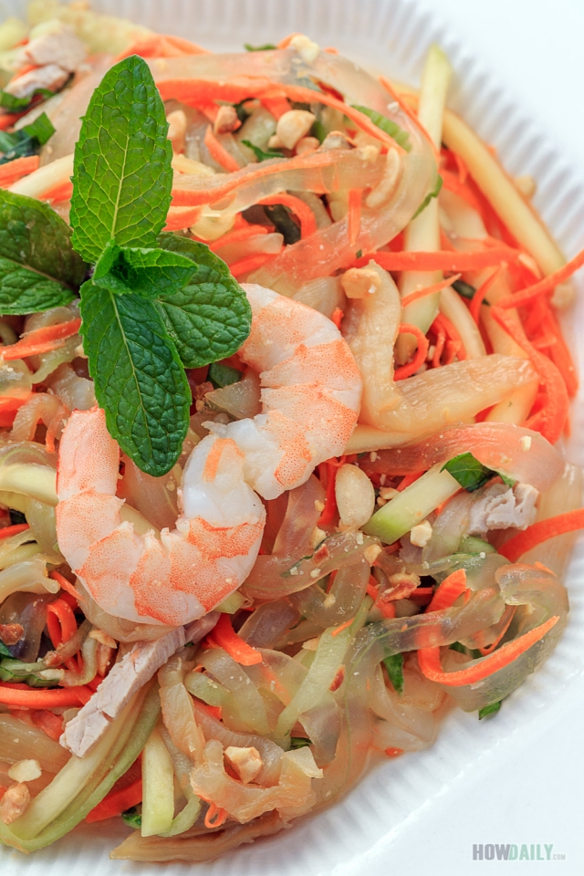 Shrimps and Jelly Fish on Aloe Vera Salad