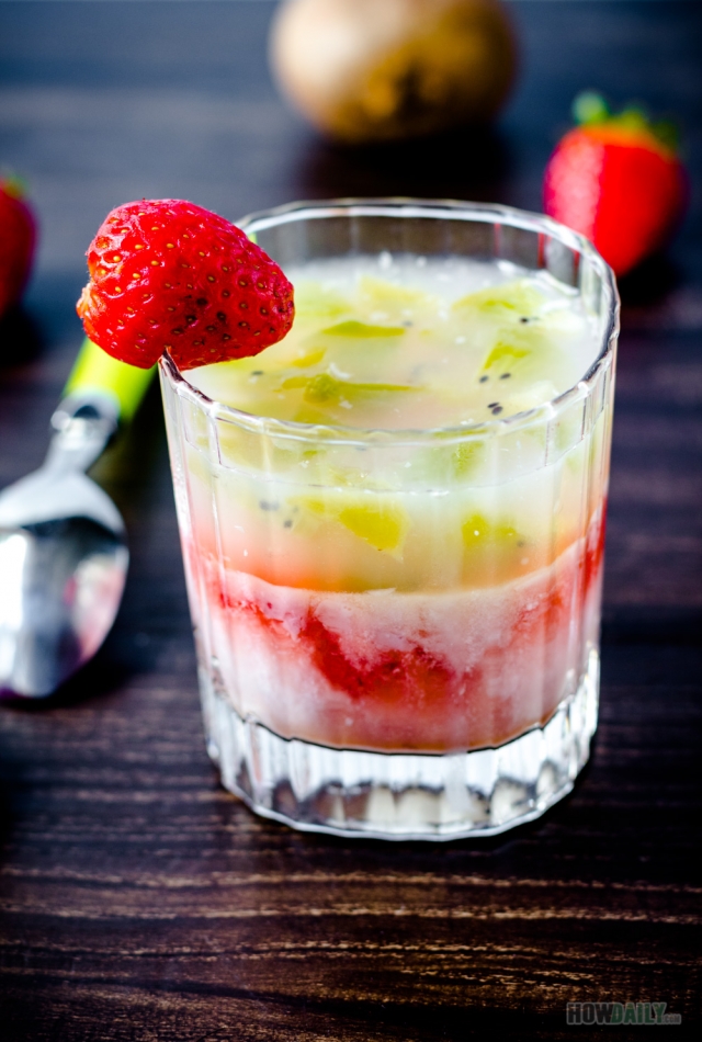 Strawberry kiwi agar-agar