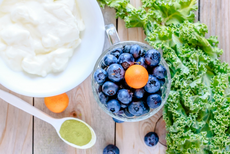 Matcha blueberry smoothie