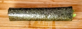Sushi roll using bazooka