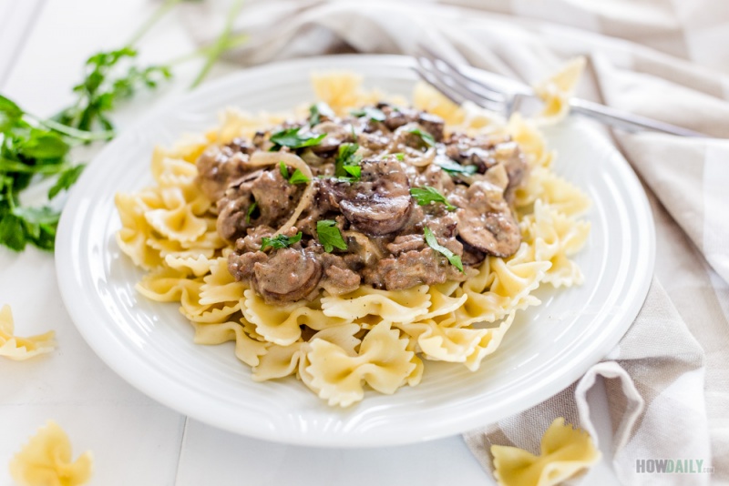 Beef stroganoff with ground beef