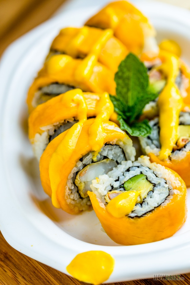 Mango roll with shrimp