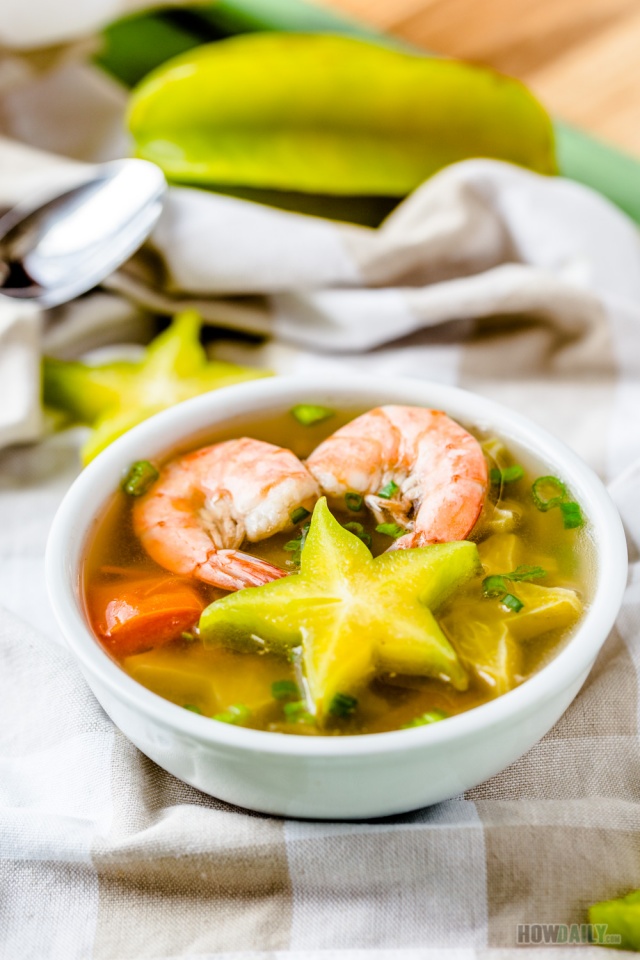 Shrimp Sour Soup with Star Fruit