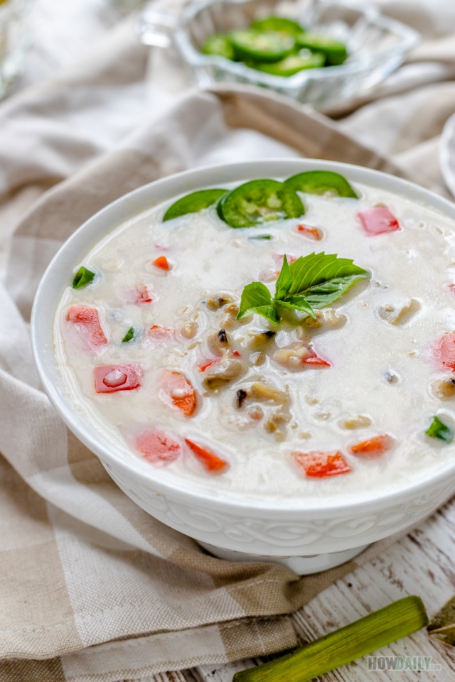 Asian coconut clam chowder