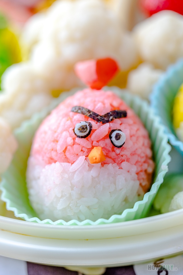 Red angry bird rice ball