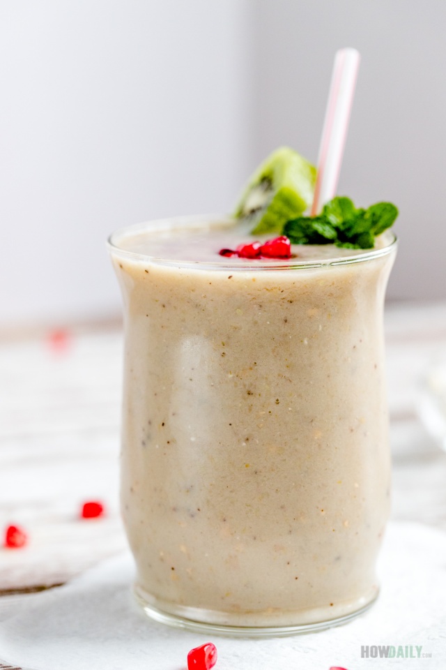 Healthy Pomegranate Kiwi Orange Smoothie Recipe