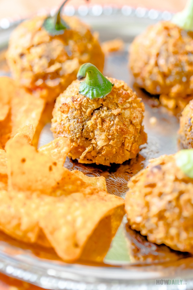 Nacho cheesy balls by HowDaily