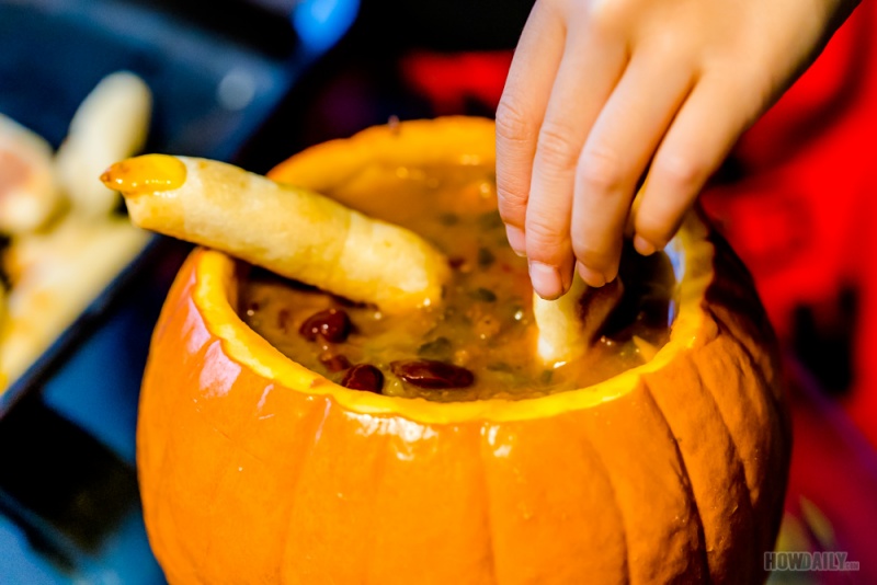 Beef pumpkin soup and bread sticks