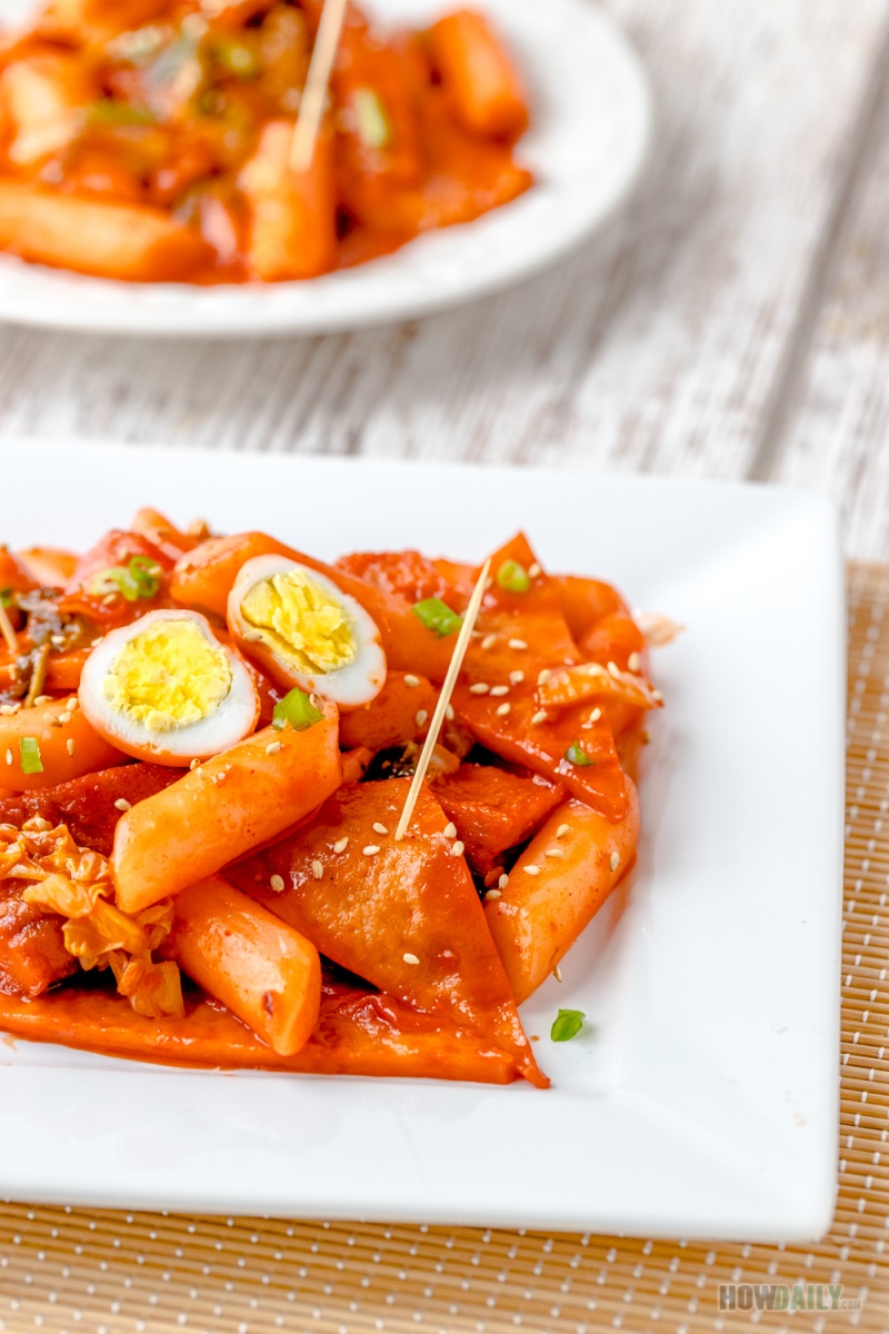 Korean Tteokbokki Recipe Spicy And Chewy Rice Cakes