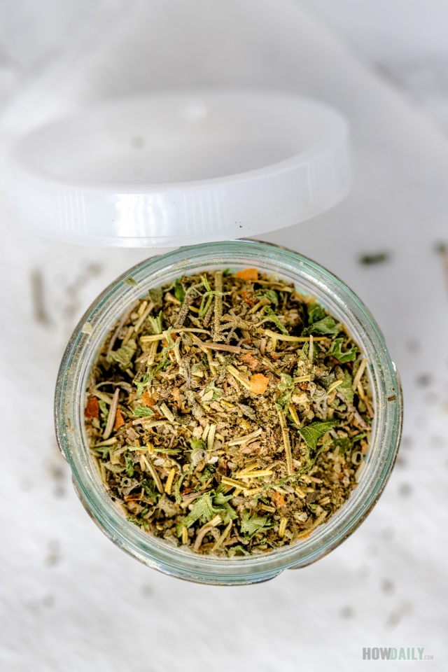 Tuscan herb seasoning recipe by How Daily