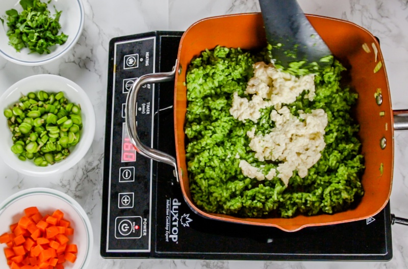 Frying rice with scrambled tofu