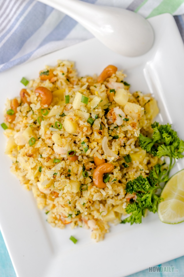 Thai pineapple fried-rice