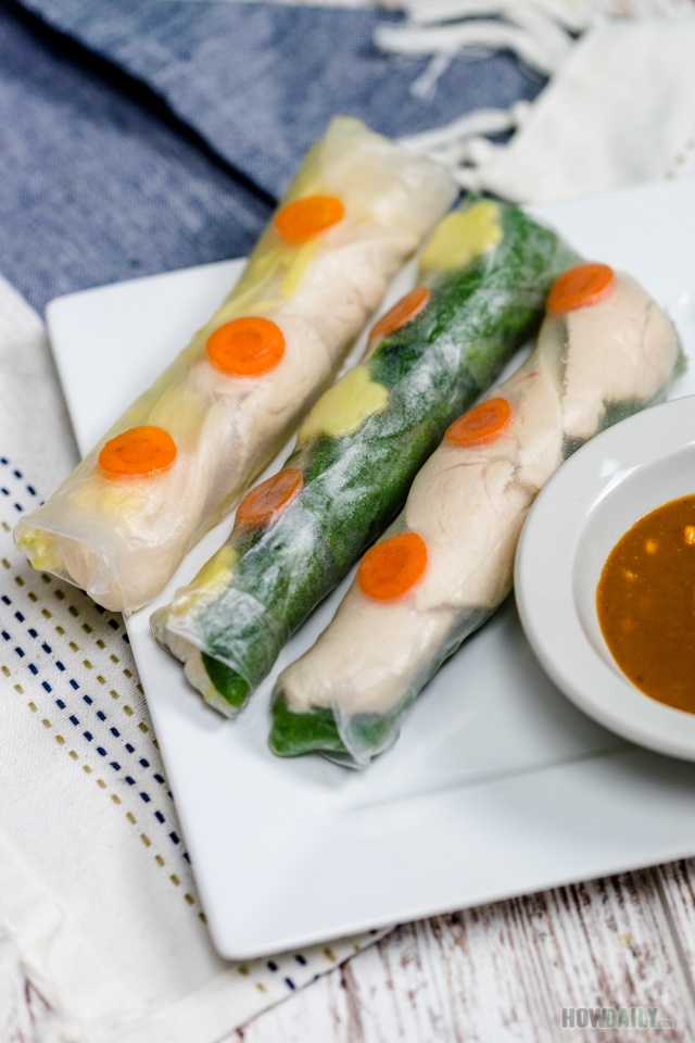 Chicken Mango Salad Rolls