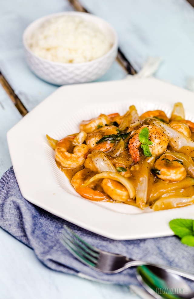 Shrimp stir-fry with black bean sauce