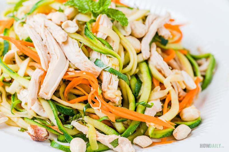 Zucchini Noodle Salad with Chicken