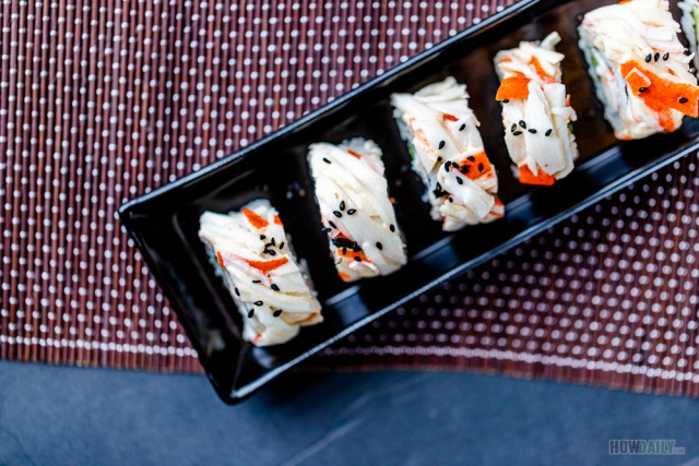 Crunchy and creamy sushi roll