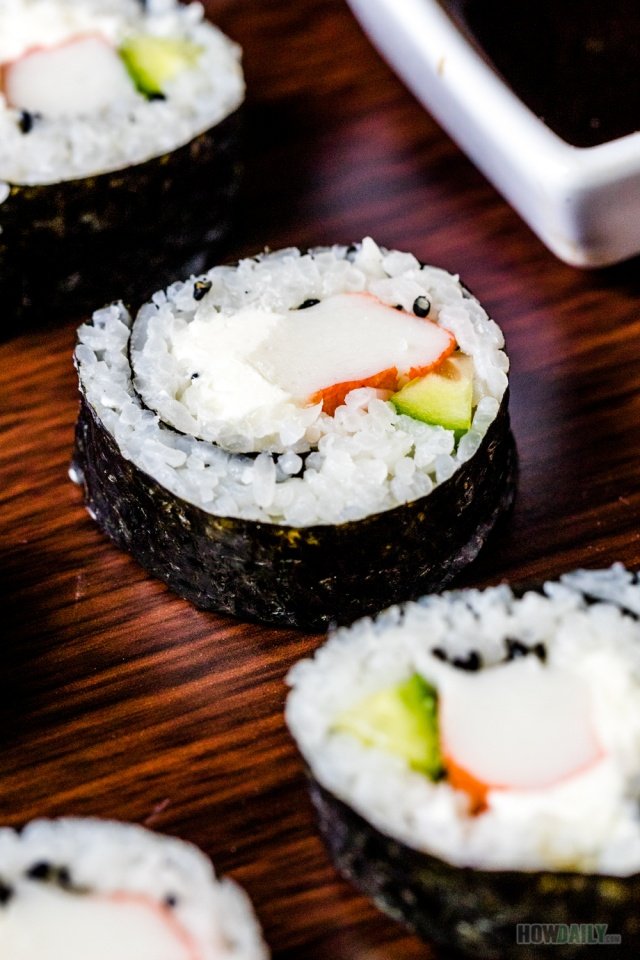 Cream Cheese Kani roll